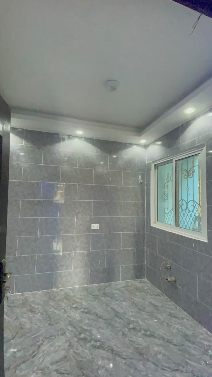Brand New 3-Bedrooms Apartment for Rent – Gbendenbu, Goderich. photo 12